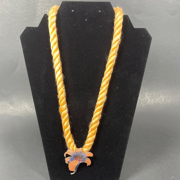VTG Orange Purple Metal Enamel Tiger Lily Flower Pendant Twisted Cord Necklace - Picture 10 of 10